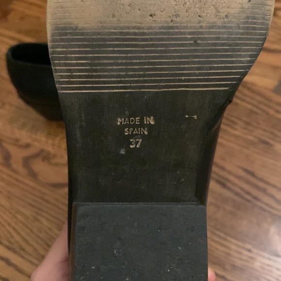 Booties - Picture 4 of 5